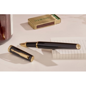 Parker Meridian melnā GT pildspalva ar vāciņu – 2231394