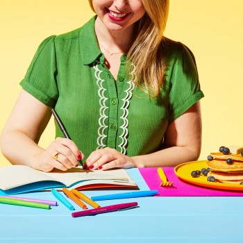 Kvepiančių lainerių rinkinys piešimui PaperMate Flair Scented 12 (0,7mm) - 2138467 Kvepiančių lainerių rinkinys piešimui PaperMate Flair Scented 12 (0,7mm) - 2138467