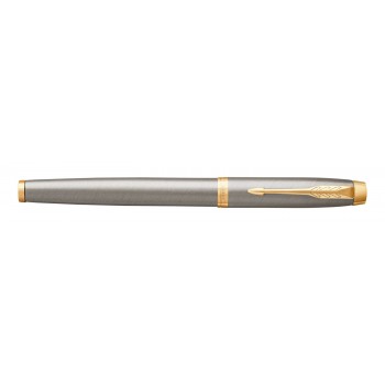 Parker IM Brushed Metal GT Pildspalva komplekts pelēkā kastītē ar lenti un dāvanu maisiņu Parker IM Brushed Metal GT Pildspalva komplekts pelēkā kastītē ar lenti un dāvanu maisiņu